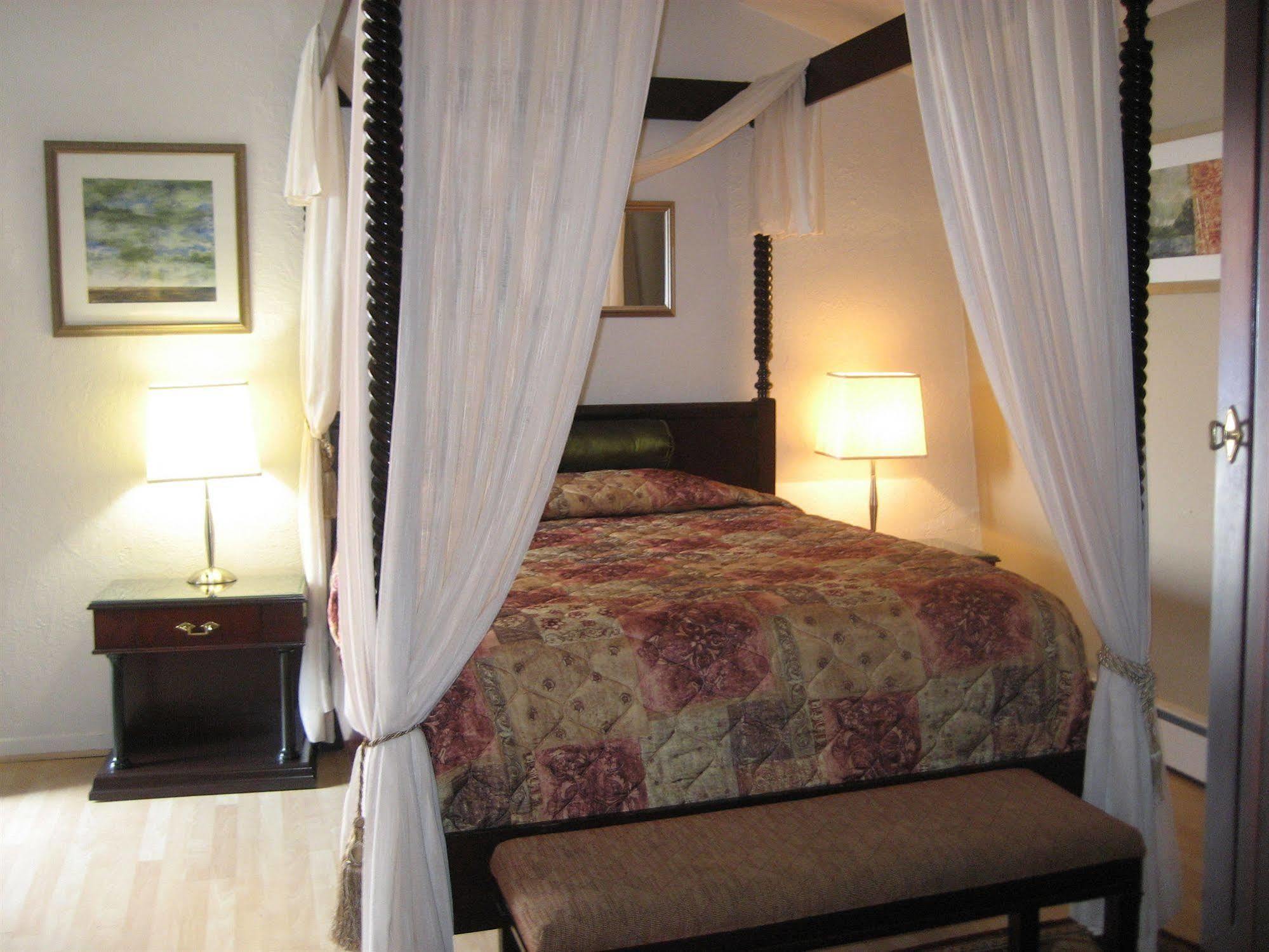 Motel Iberville Сен-Жан-сюр-Ришельо Екстериор снимка